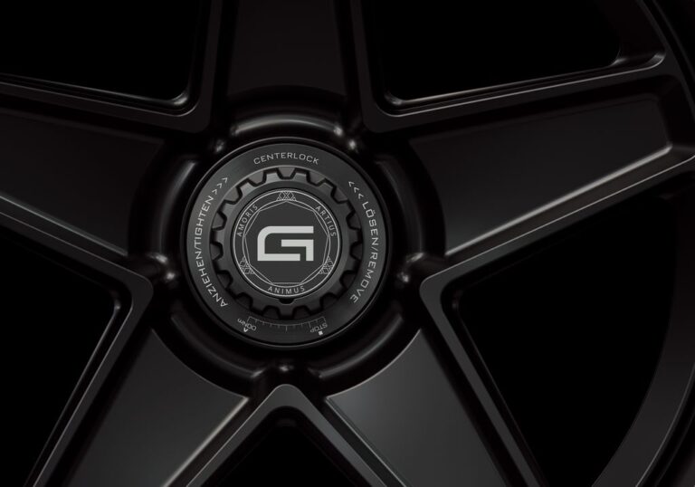 Three-quarter view of a black G25 3-piece centerlock wheel from Govad Forged Heritage series