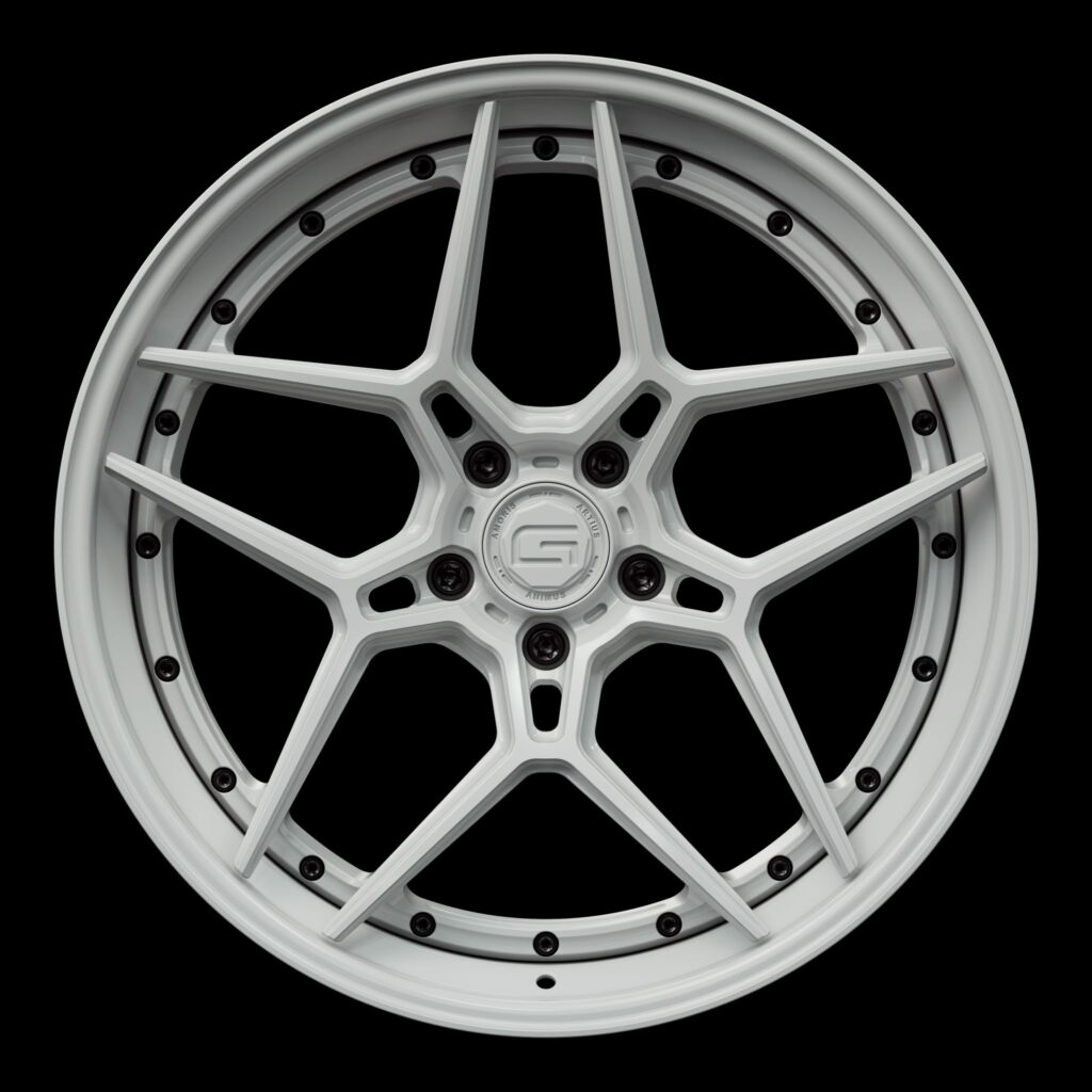 Front view of a white G45 3-piece flaoting spoke wheel from Govad Forged Track series